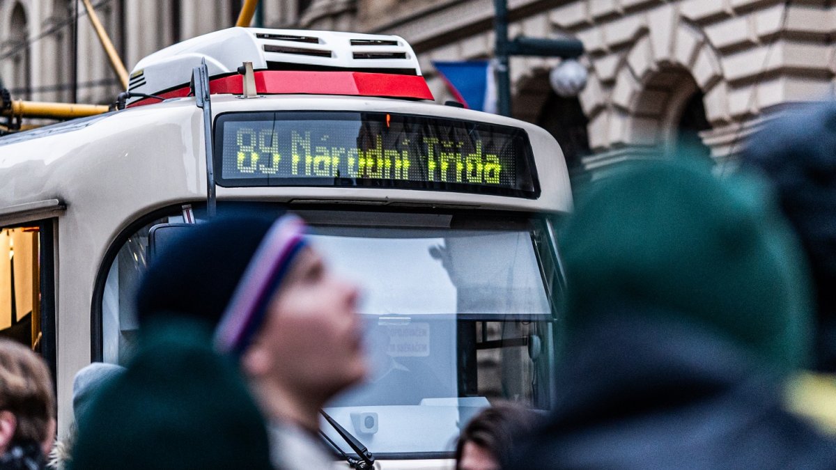 Připomínka 17. listopadu na Národní třídě v Praze (2024)