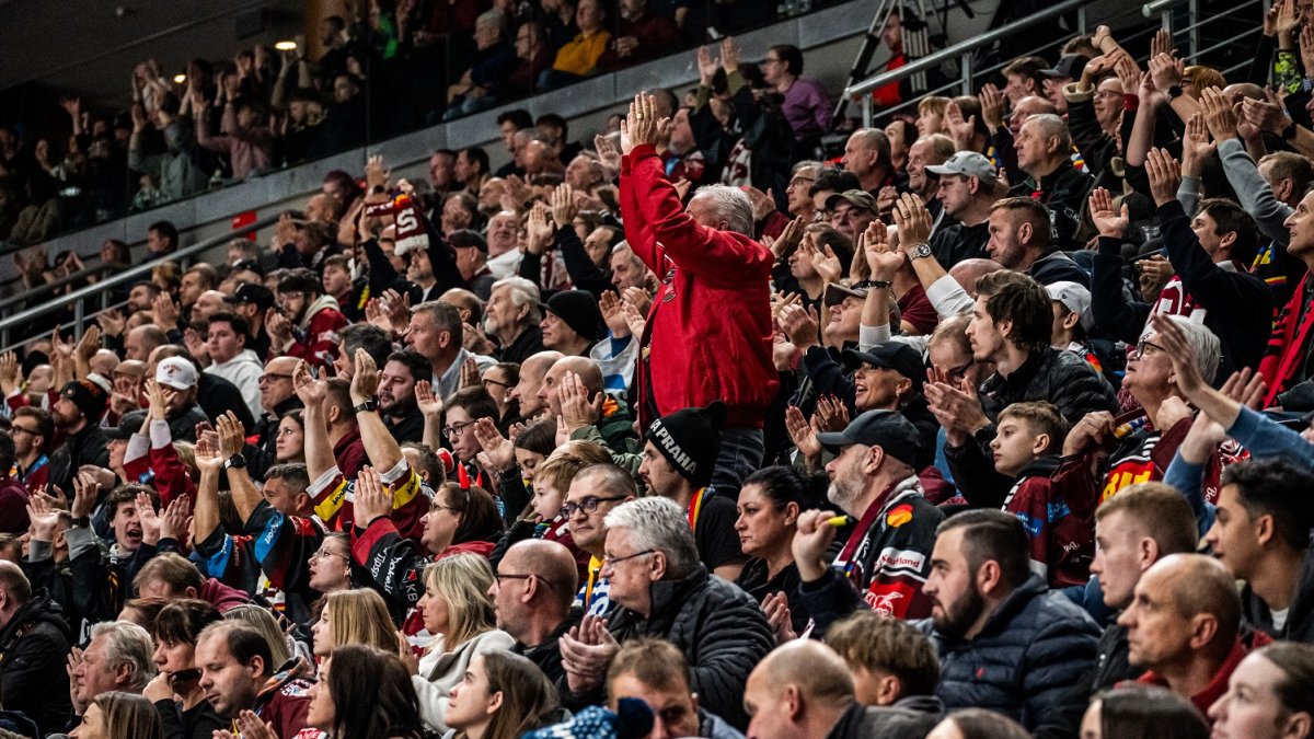 HC Sparta Praha v utkání proti Mountfieldu
