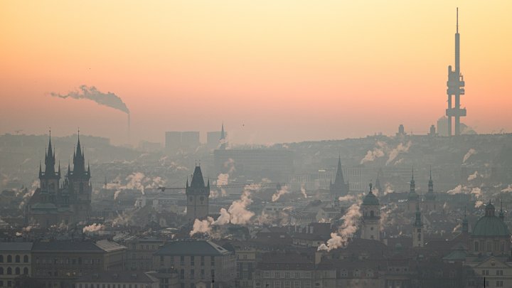 Mrazivé ráno v Praze