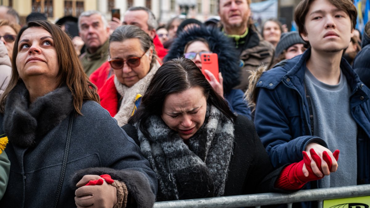 V Praze proběhla demonstrace na podporu Ukrajiny k třetímu výročí ruské invaze. (23.2.2025)