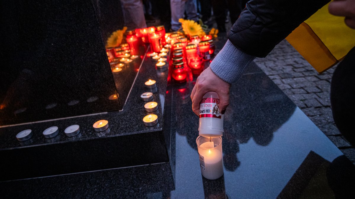 V Praze proběhla demonstrace na podporu Ukrajiny k třetímu výročí ruské invaze. (23.2.2025)