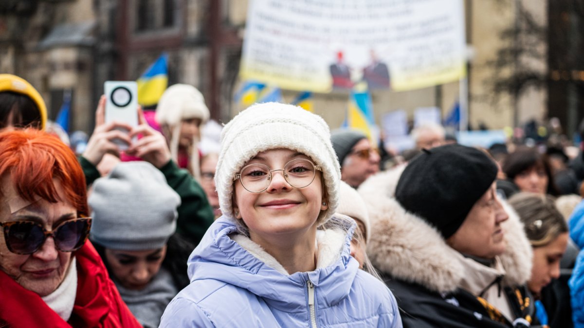 V Praze proběhla demonstrace na podporu Ukrajiny k třetímu výročí ruské invaze. (23.2.2025)