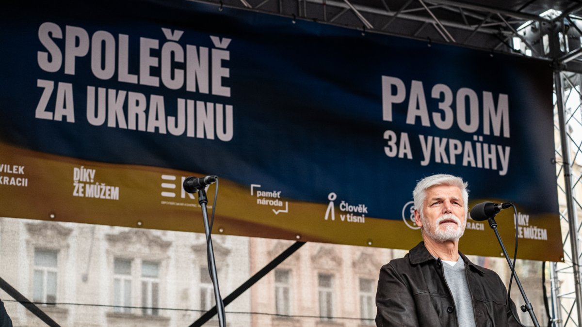 V Praze proběhla demonstrace na podporu Ukrajiny k třetímu výročí ruské invaze. (23.2.2025)