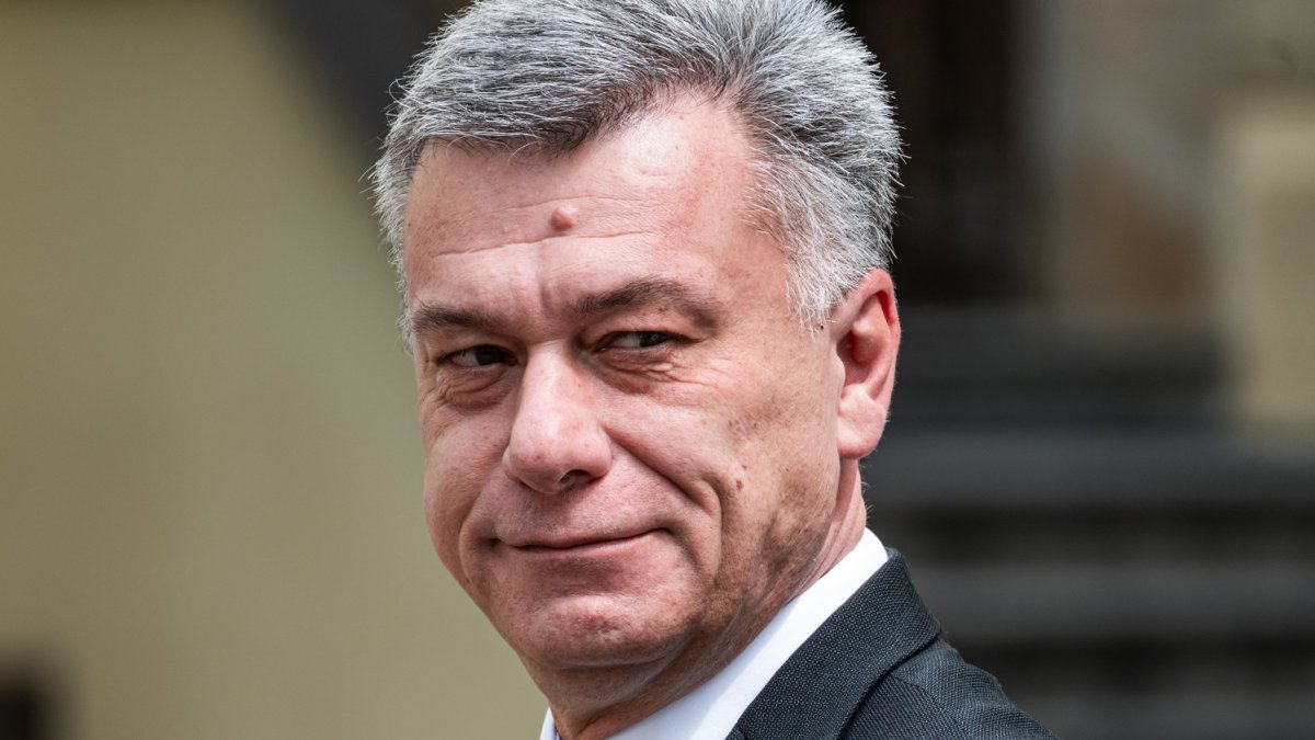 Eva Decroix vystřídala Pavla Blažka v čele ministerstva spravedlnosti. (10.6.2025)