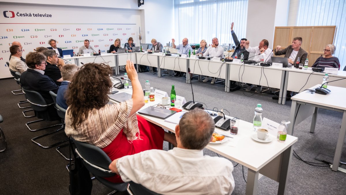 Rada ČT podruhé volí nového generálního ředitele televize. (25.6.2025)