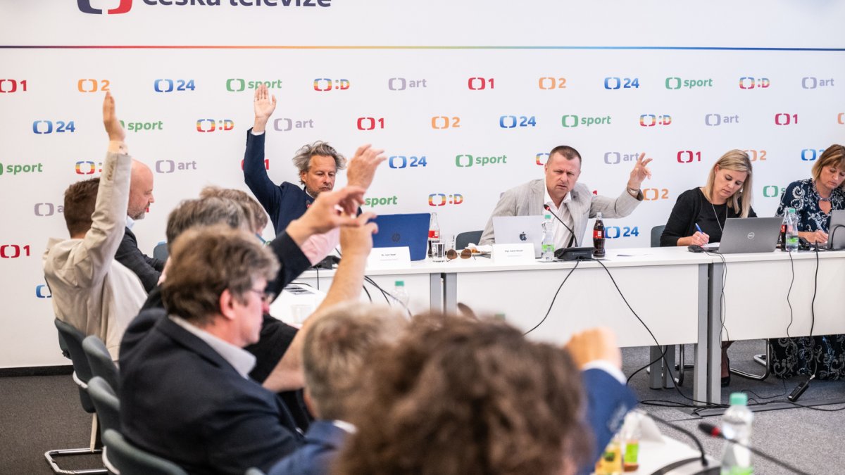 Rada ČT podruhé volí nového generálního ředitele televize. (25.6.2025)