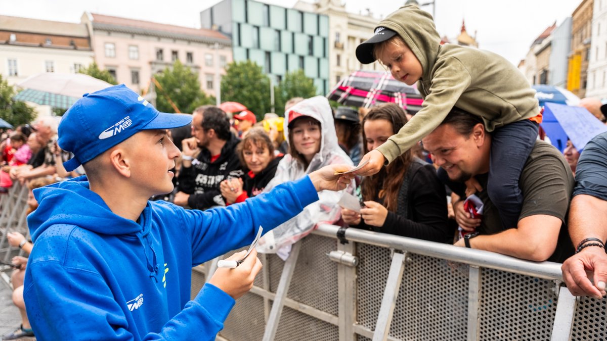 Oficiální autogramiáda jezdců MotoGP v centru Brna (17.7.2025)