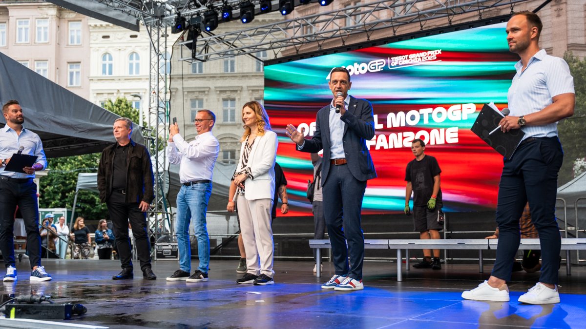 Oficiální autogramiáda jezdců MotoGP v centru Brna (17.7.2025)