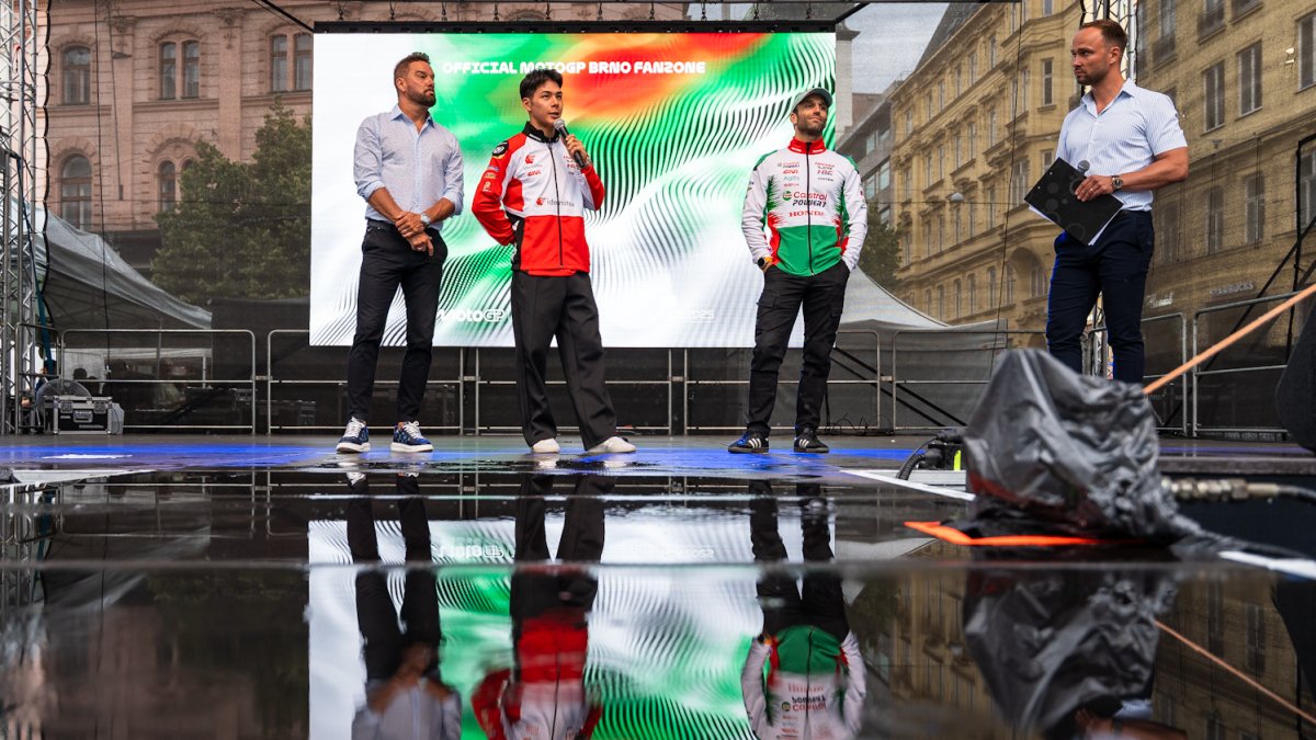 Oficiální autogramiáda jezdců MotoGP v centru Brna (17.7.2025)