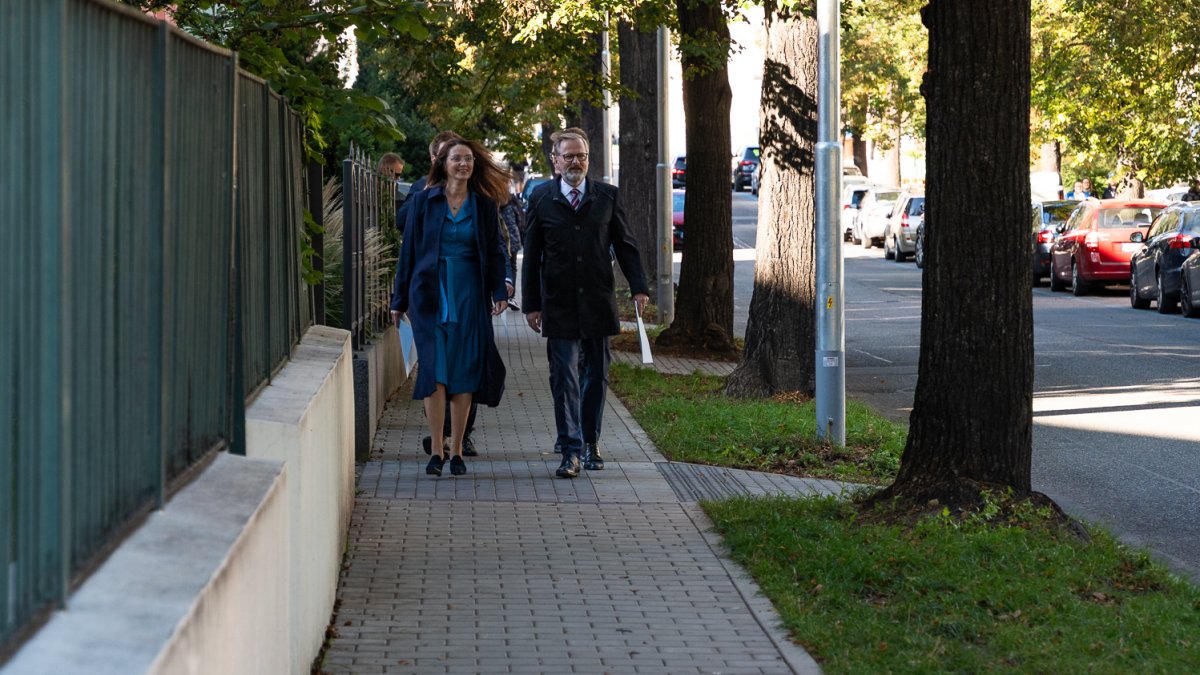 Petr Fiala odvolil v Brně. (3.10.2025)