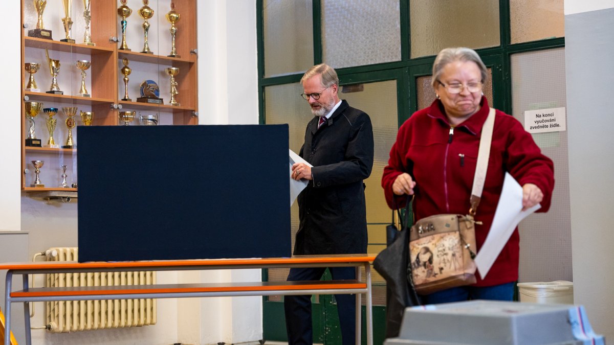 Petr Fiala odvolil v Brně. (3.10.2025)