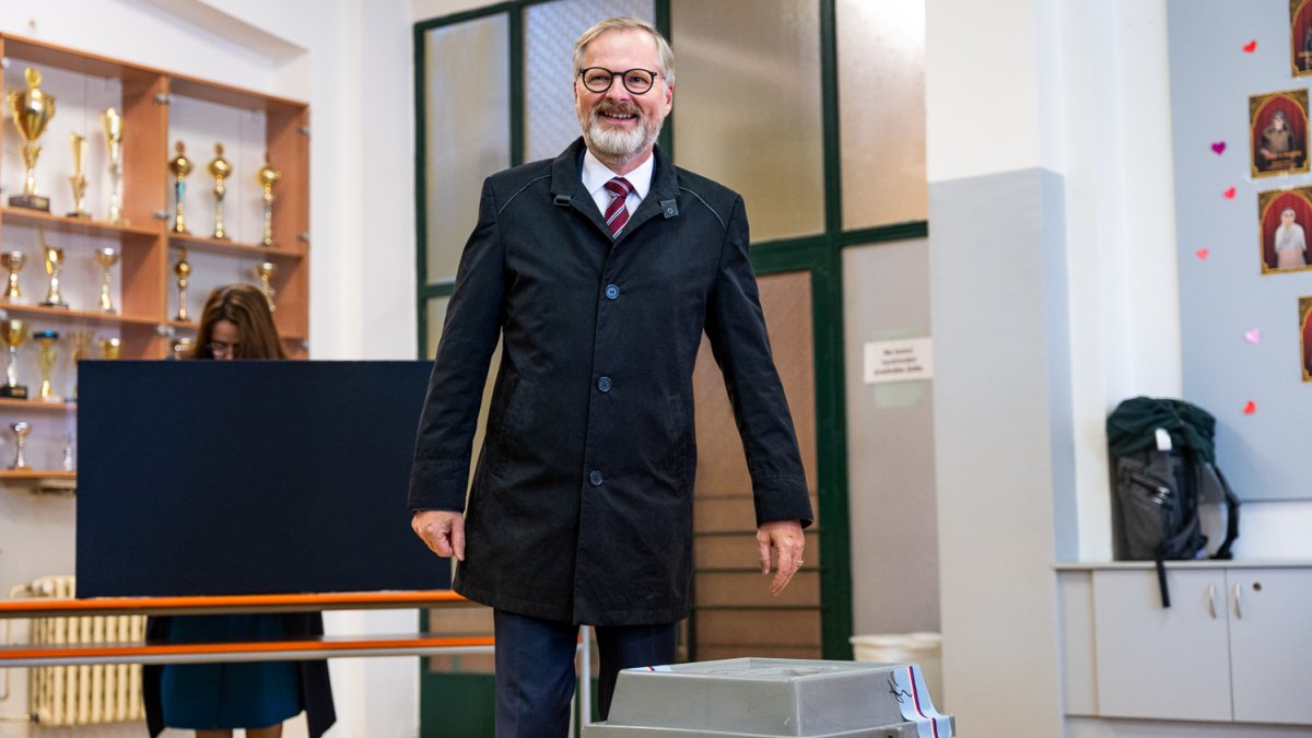 Petr Fiala odvolil v Brně. (3.10.2025)