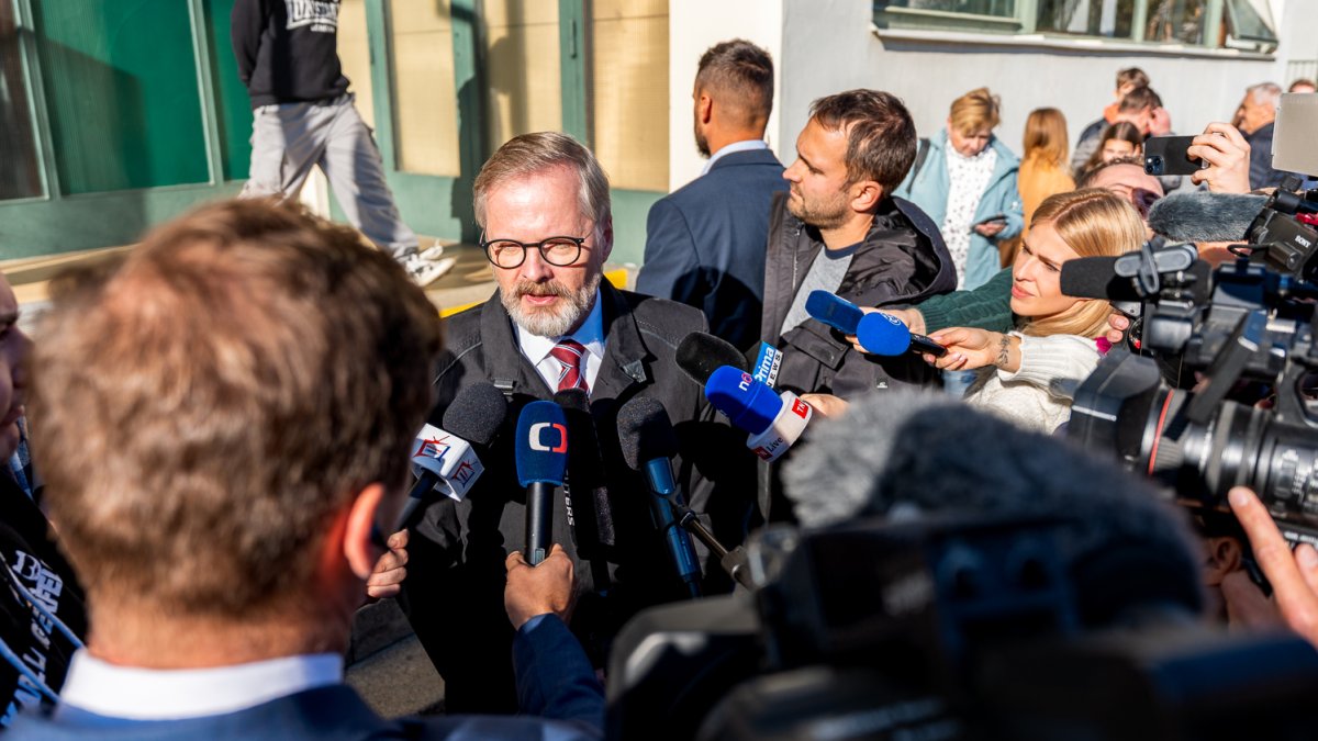 Petr Fiala odvolil v Brně. (3.10.2025)