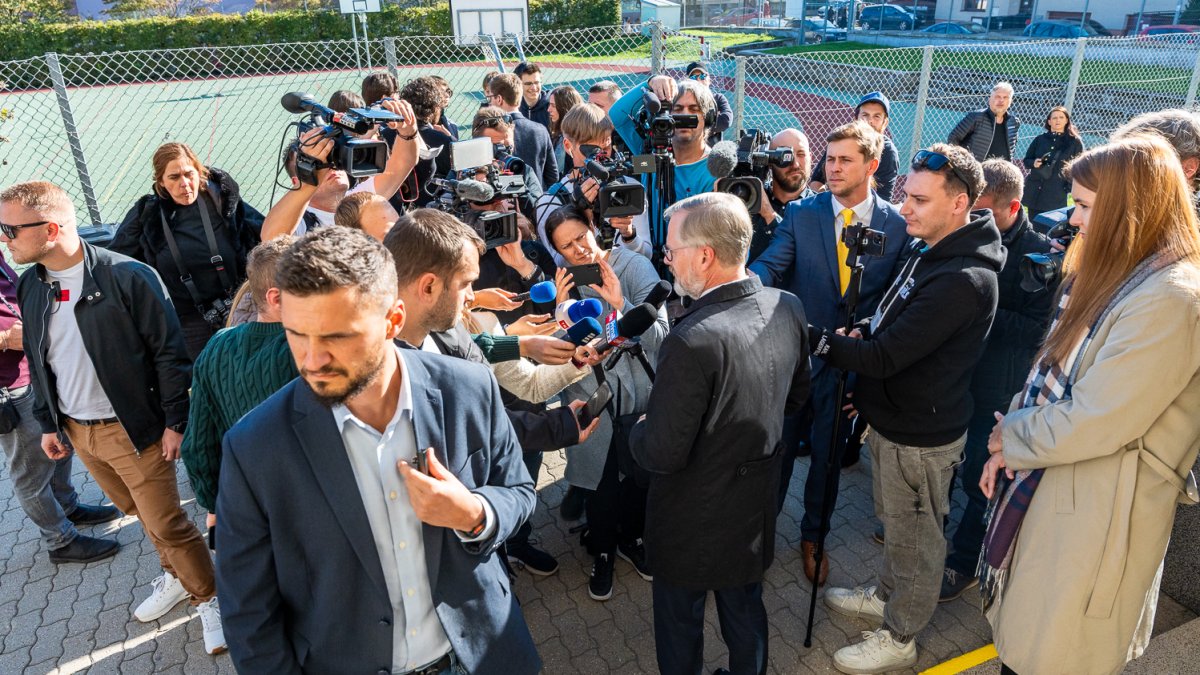 Petr Fiala odvolil v Brně. (3.10.2025)