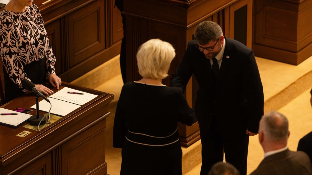 Politici se sešli na ustavující schůzi Poslanecké sněmovny. (3.11.2025)