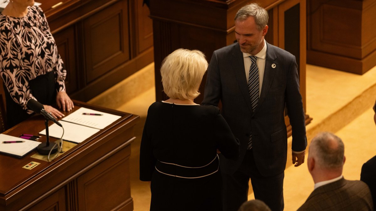 Politici se sešli na ustavující schůzi Poslanecké sněmovny. (3.11.2025)