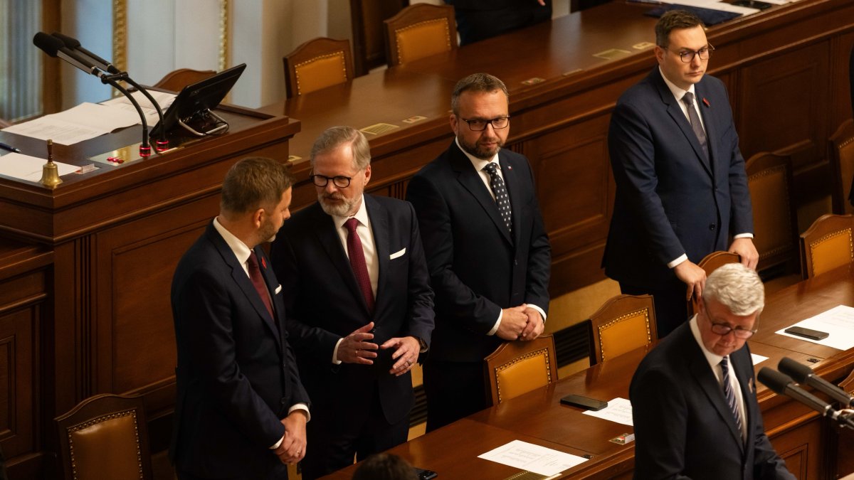 Politici se sešli na ustavující schůzi Poslanecké sněmovny. (3.11.2025)