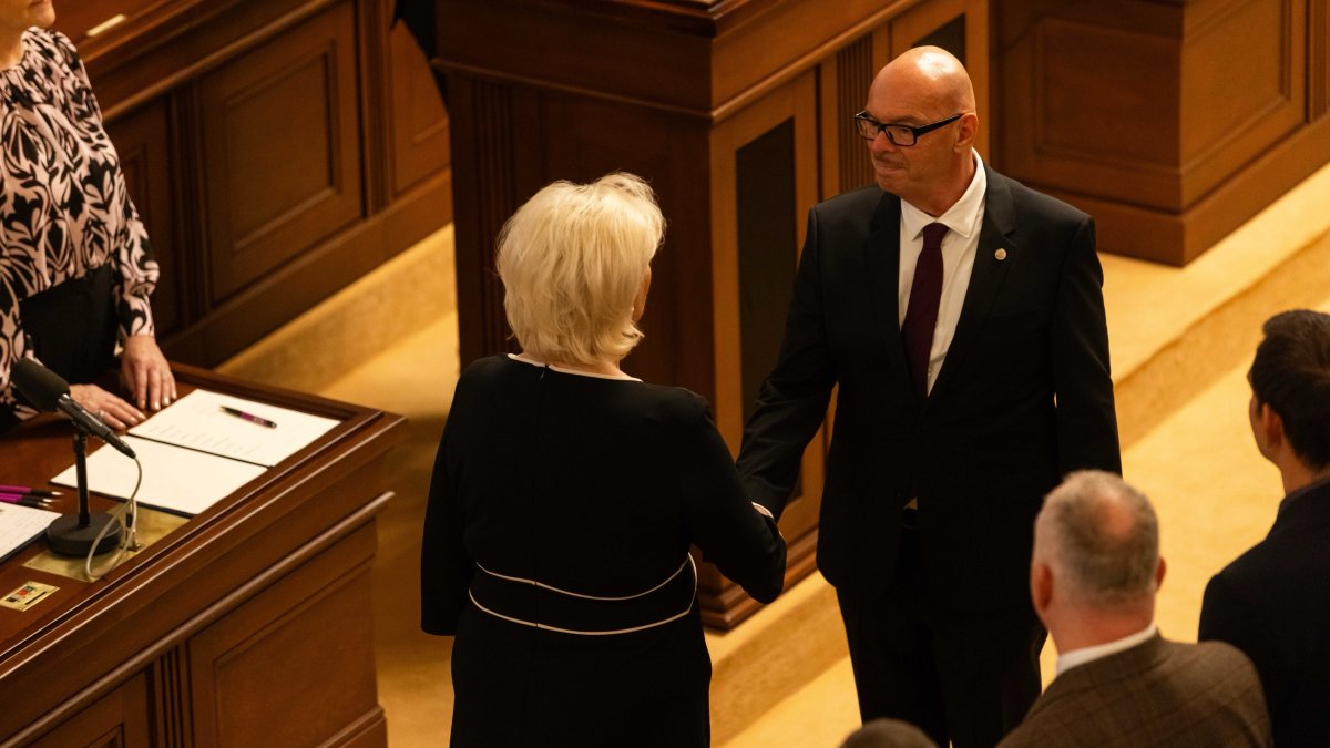 Politici se sešli na ustavující schůzi Poslanecké sněmovny. (3.11.2025)