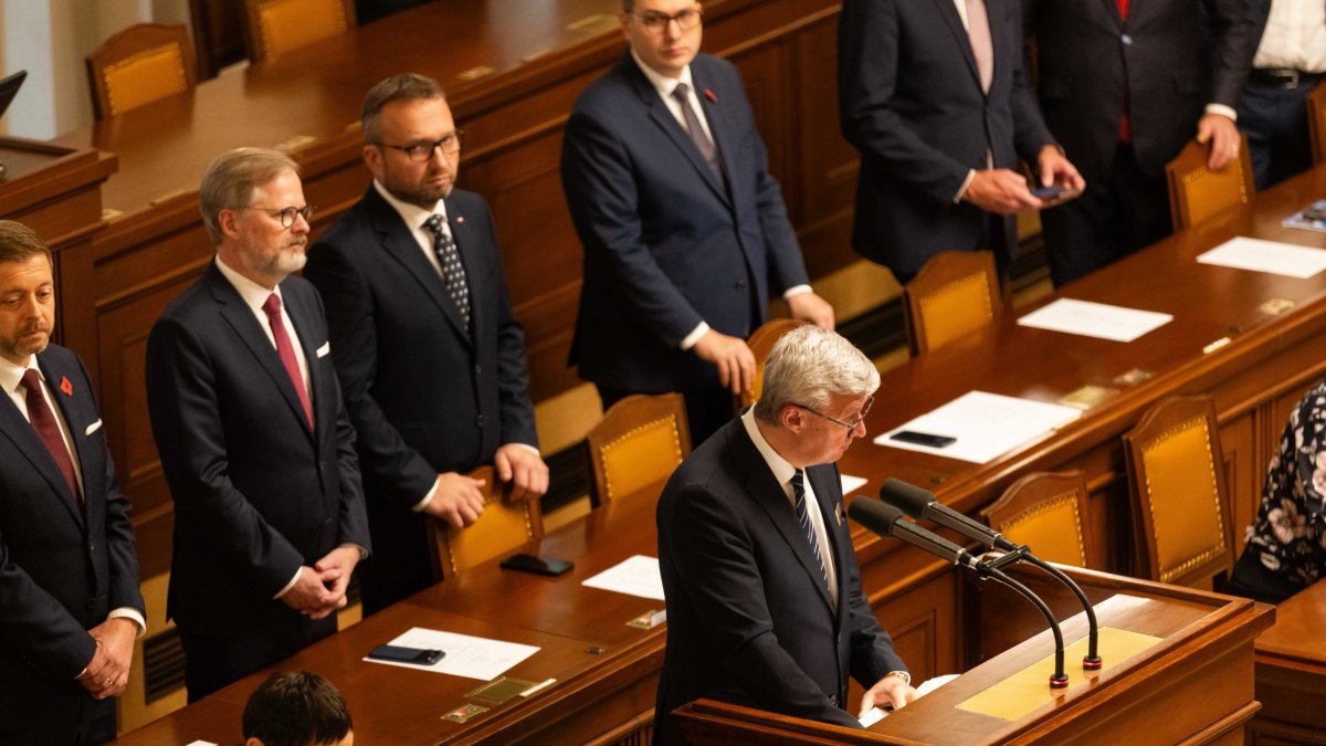 Politici se sešli na ustavující schůzi Poslanecké sněmovny. (3.11.2025)