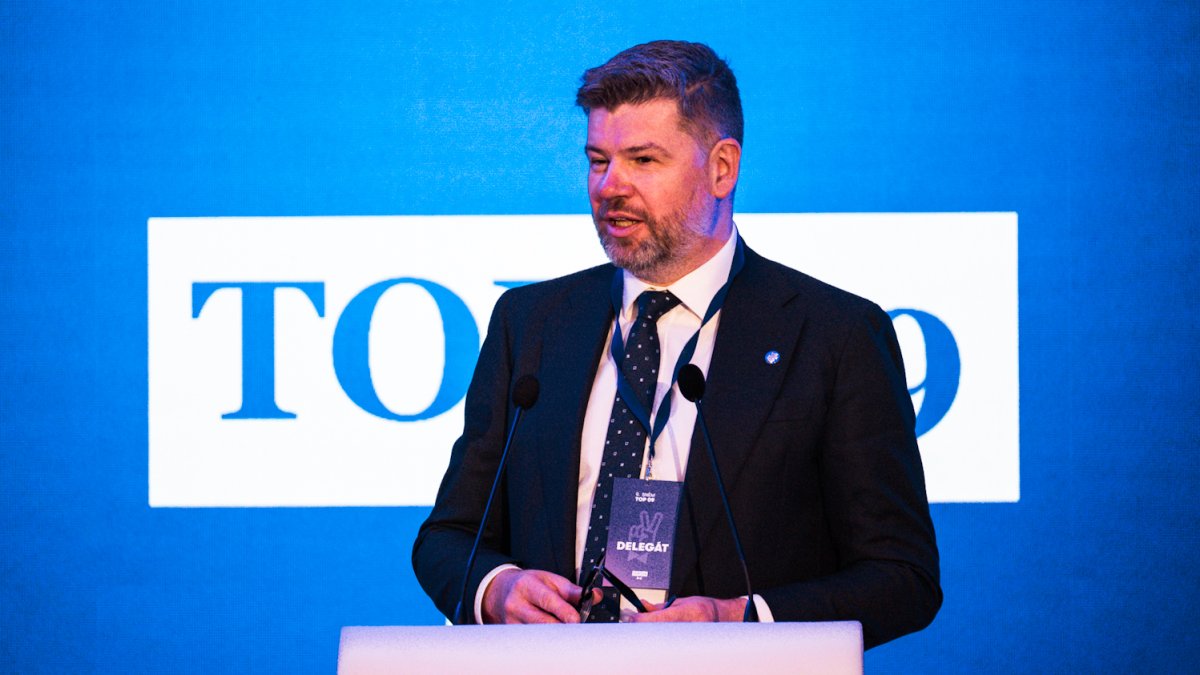 TOP 09 si na sněmu volí nové vedení. (8.11.2025)