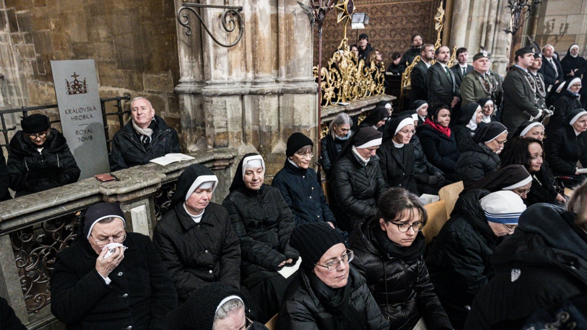 Česko se loučí s kardinálem Dominikem Dukou