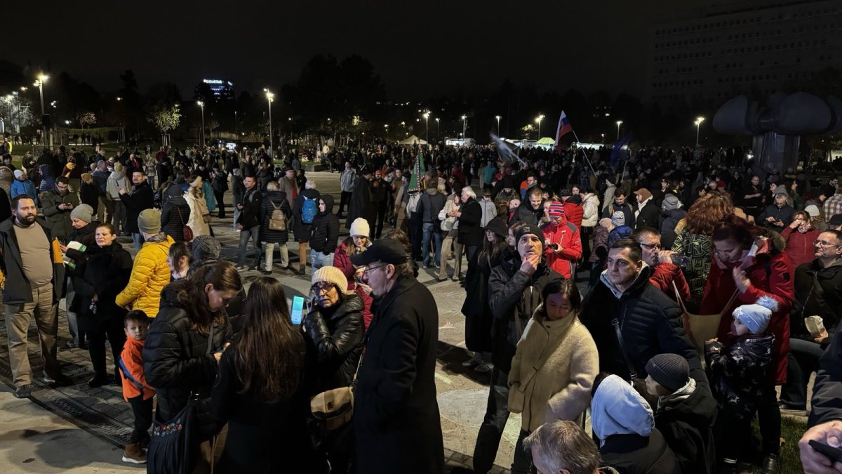 Křídové protesty v Bratislavě před oslavami 17. listopadu
