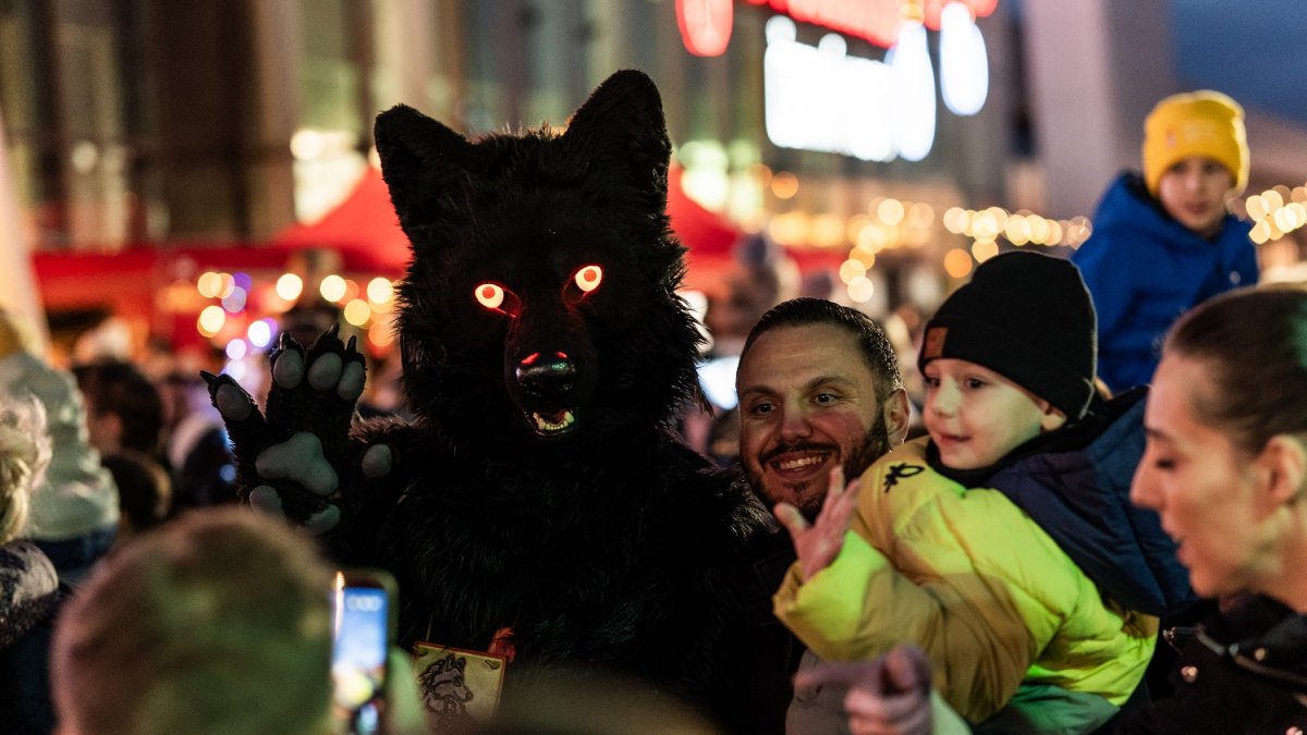 Vánoční Coca-Cola kamion zahájil turné u Westfieldu Černý Most (10.12.2025)
