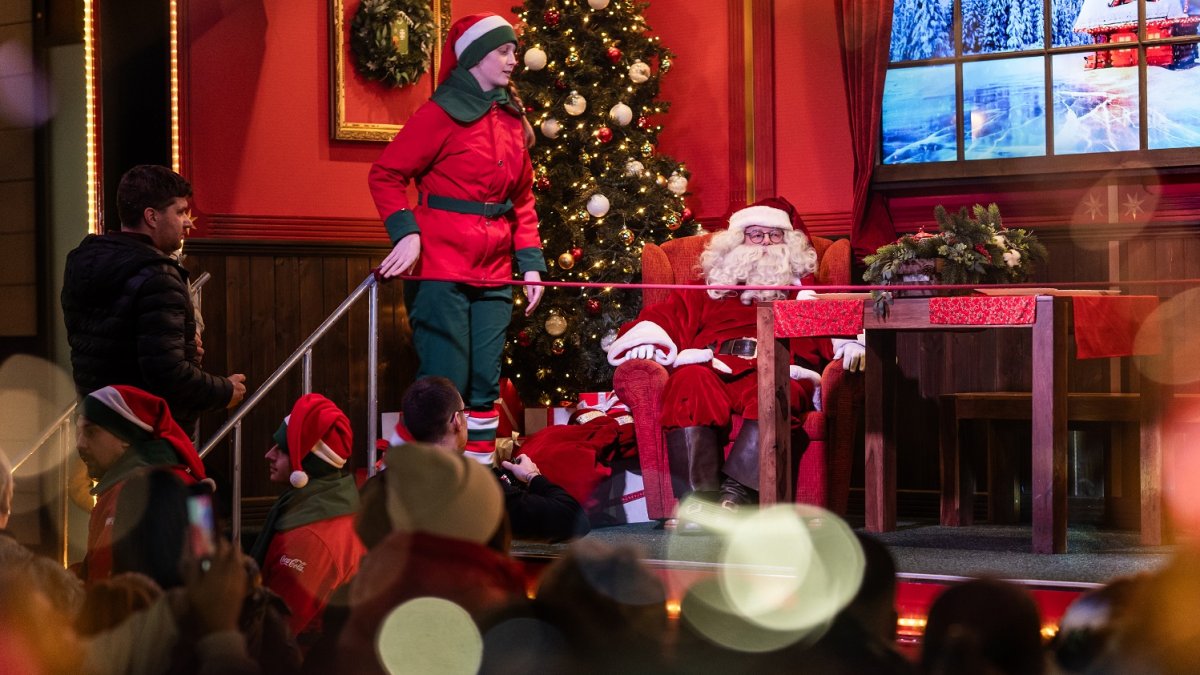 Vánoční Coca-Cola kamion zahájil turné u Westfieldu Černý Most (10.12.2025)