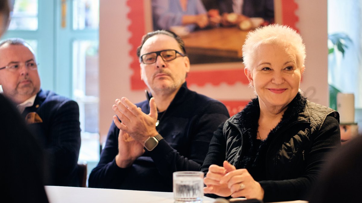 Eva Urbanová a Miroslav Donutil přichystali několik vánočních koncertů.