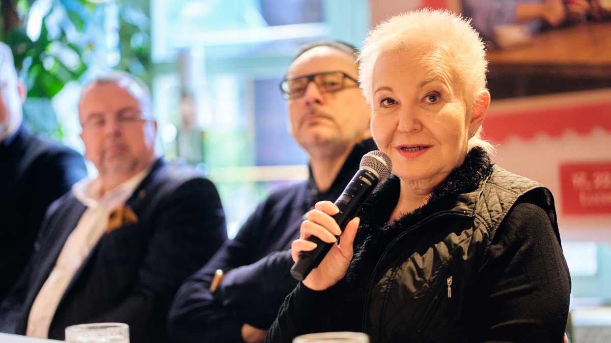 Eva Urbanová a Miroslav Donutil přichystali několik vánočních koncertů.