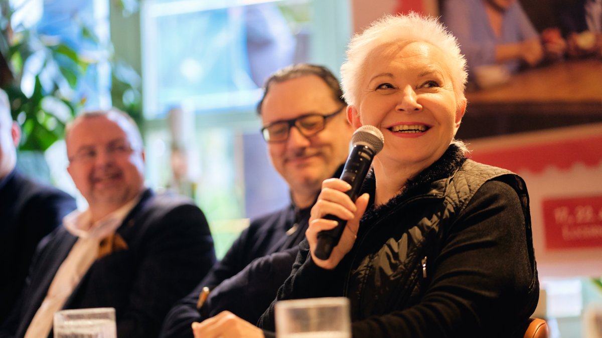 Eva Urbanová a Miroslav Donutil přichystali několik vánočních koncertů.