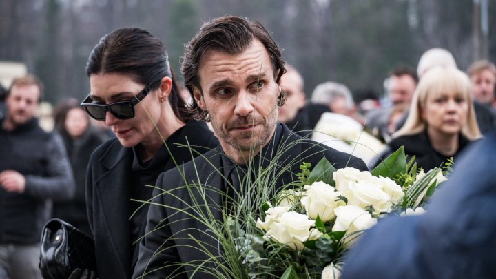 Leoš Mareš na posledním rozloučení s Patrikem Hezuckým. 