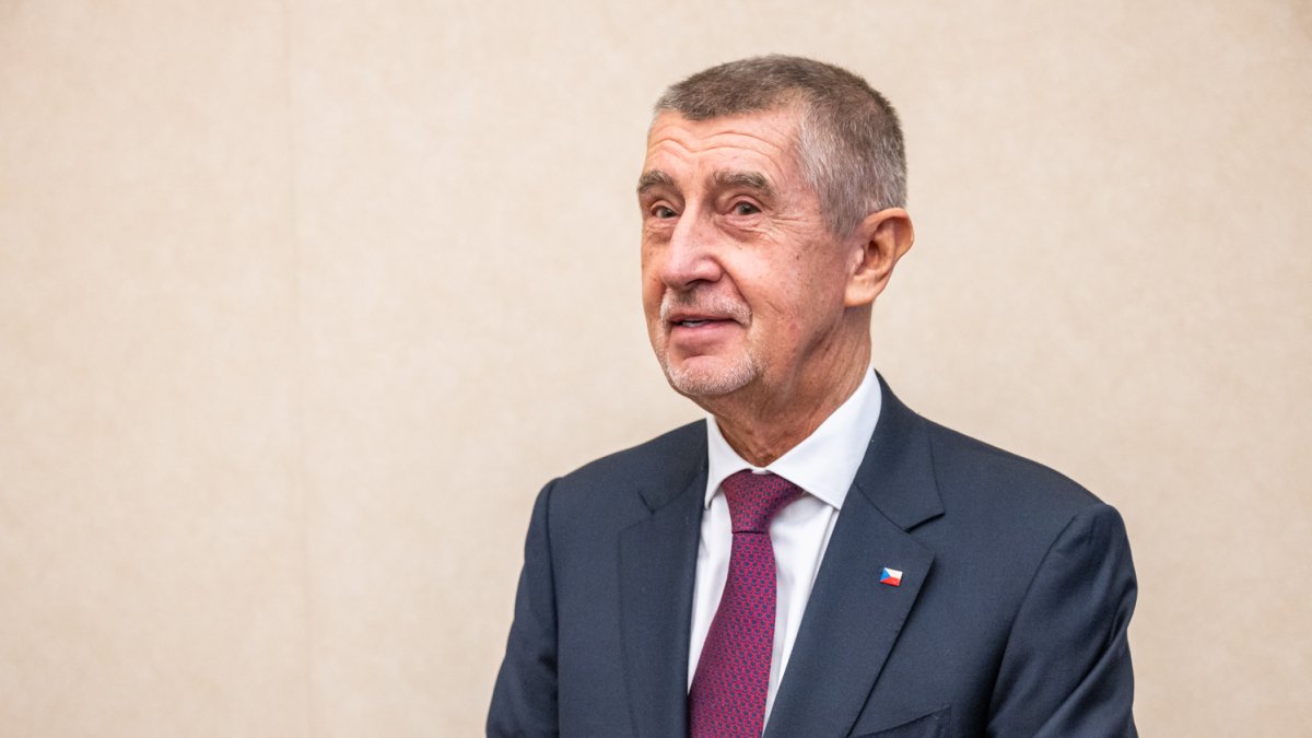 Nová Babišova vláda poprvé zasedala. (15.12.2025)