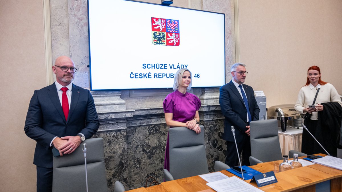 Nová Babišova vláda poprvé zasedala. (15.12.2025)