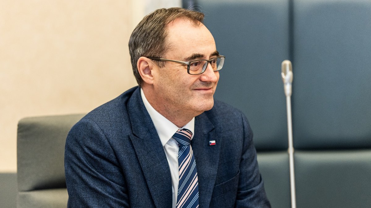 Boris Šťastný na zasedání nové vlády