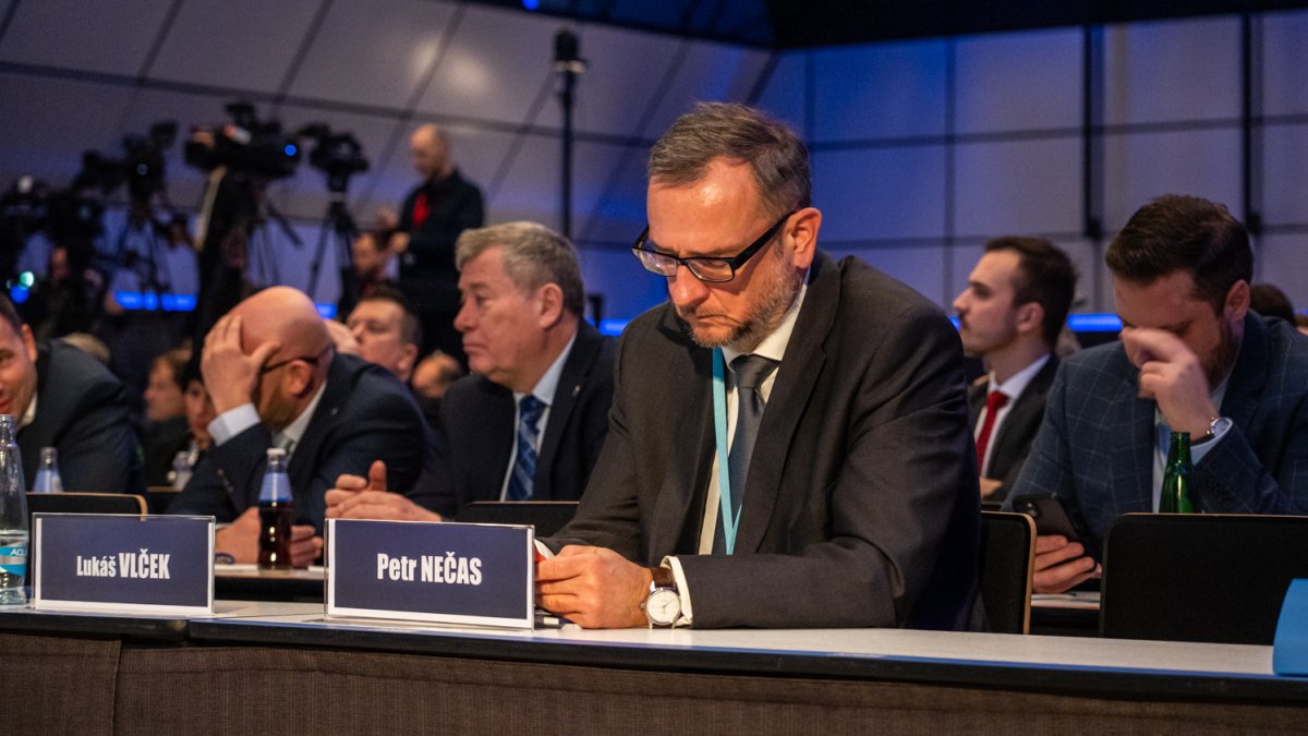 ODS si volí nového předsedu. (17.1.2026)