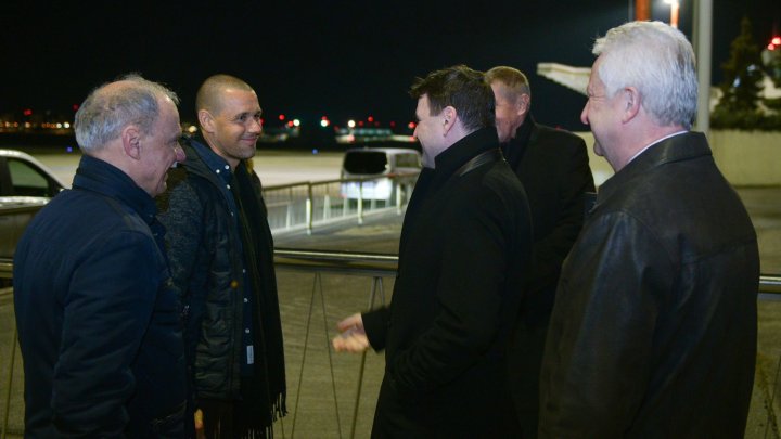 Jan Darmovzal přistál v Česku