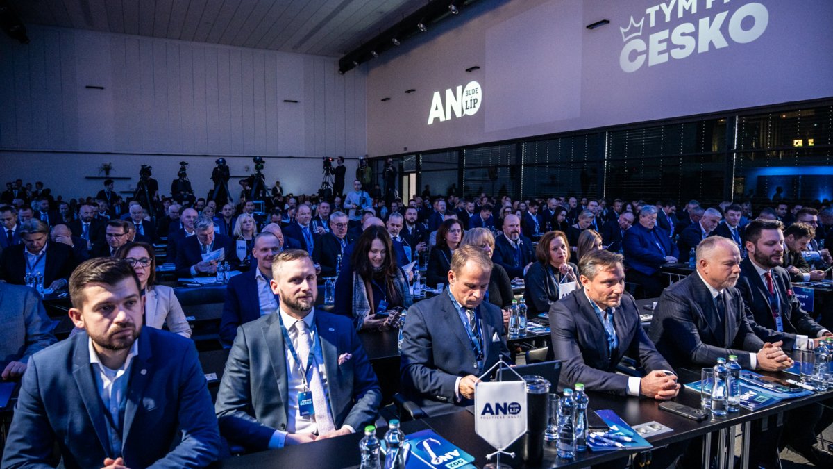 ANO si na sněmu volí vedení. (24.1.2026)