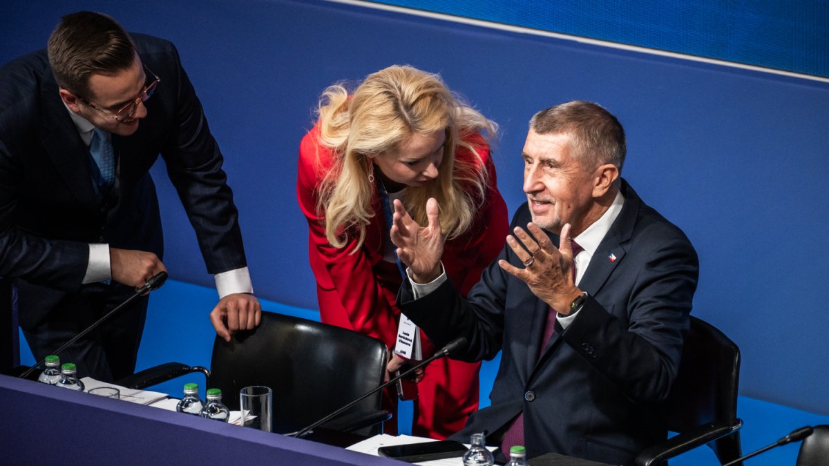 ANO si na sněmu volí vedení. (24.1.2026)