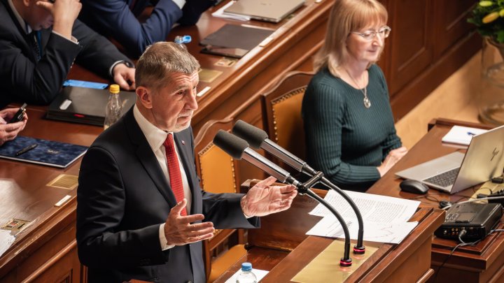 Poslanecká sněmovna jedná o vyslovení nedůvěry vládě. (3.2.2026)