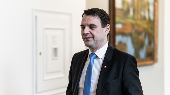 Místopředseda vlády, ministr zahraničních věcí a ministr životního prostředí Petr Macinka (Motoristé sobě)