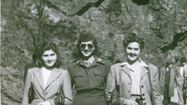 Zuzana Marešová se sestrami