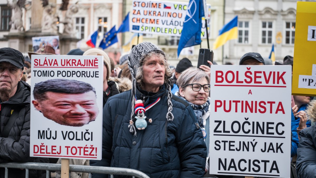 Na Staroměstském náměstí se koná demonstrace na podporu Ukrajiny. (21.2.2026)