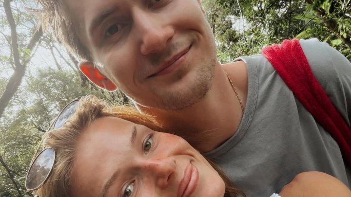 Hokejista Martin Nečas se zasnoubil. 